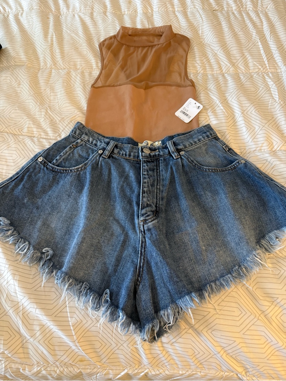 We The Free High-Waist Distressed Denim Shorts and NWT tank top bundle